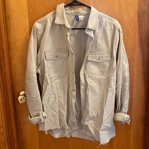 Women’s Button Up